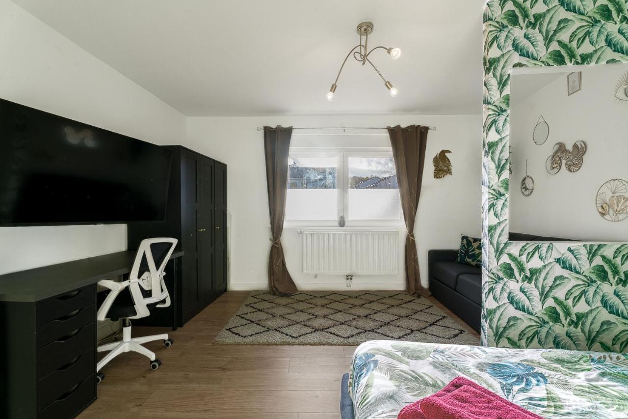 Ch Privee 22M - Canape Lit - Wifi - Appart 120M Woippy Esterno foto