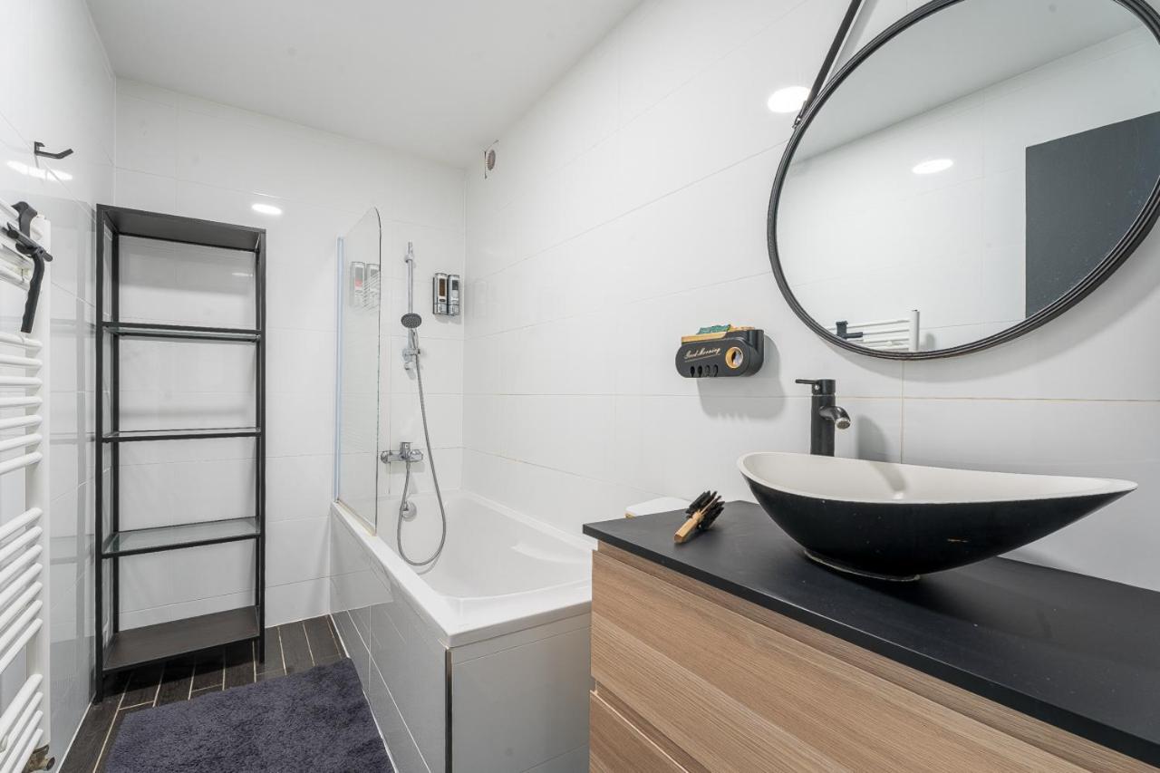 Ch Privee 22M - Canape Lit - Wifi - Appart 120M Woippy Esterno foto